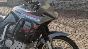 Honda Transalp XL 600V (1994 - 96)  (2)