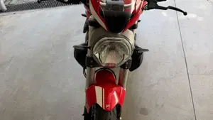 Ducati Monster 821 Stripe ABS (2015 - 17)  (5)