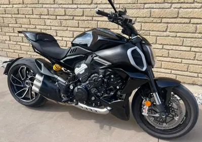 Ducati Diavel V4 (2023 - 26) - Annuncio 10123344