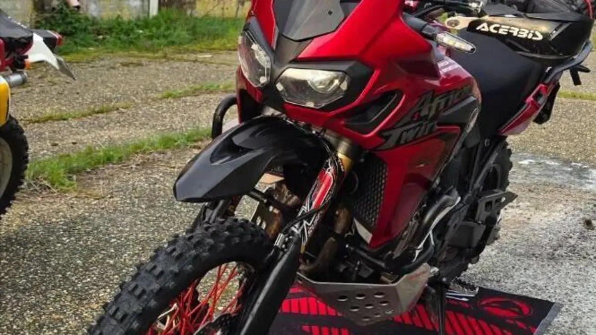 Honda Africa Twin CRF 1000L ABS (2016 - 17) 