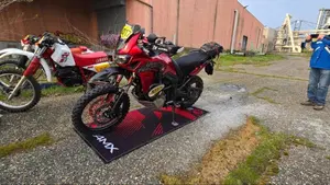 Honda Africa Twin CRF 1000L ABS (2016 - 17)  (2)