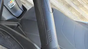 Yamaha X-Max 300 Tech Max+ (2025 - 26)  (8)