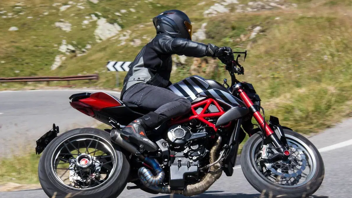 MV Agusta Brutale 800 EAS ABS (2016 - 19)  (4)
