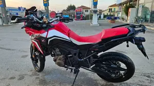 Honda Africa Twin CRF 1000L (2018 - 19)  (2)
