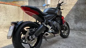 Triumph Trident 660 (2021 - 24)  (4)