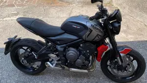 Triumph Trident 660 (2021 - 24)  (3)