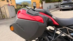 Suzuki GSX-S1000GT (2025 - 26)  (4)