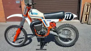KTM  