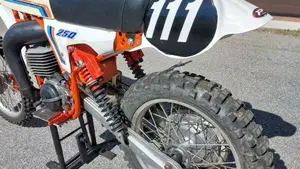 KTM   (4)