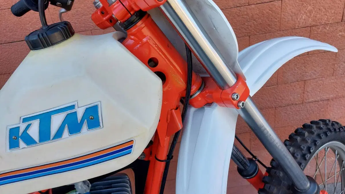 KTM   (8)