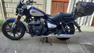 Royal Enfield Super Meteor 650 (2023 - 26)  (3)