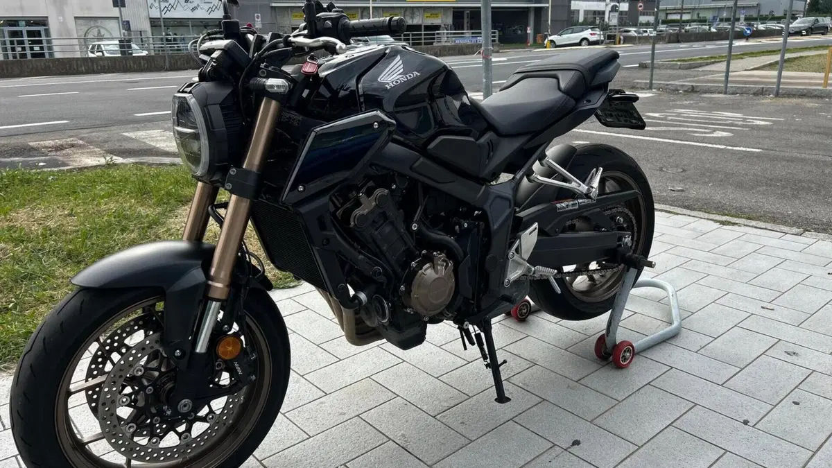 Honda CB 650 R (2019 - 20)  (2)