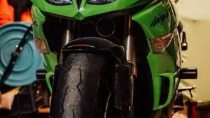 Kawasaki Ninja 600 ZX-6R (2009 - 16)  (2)
