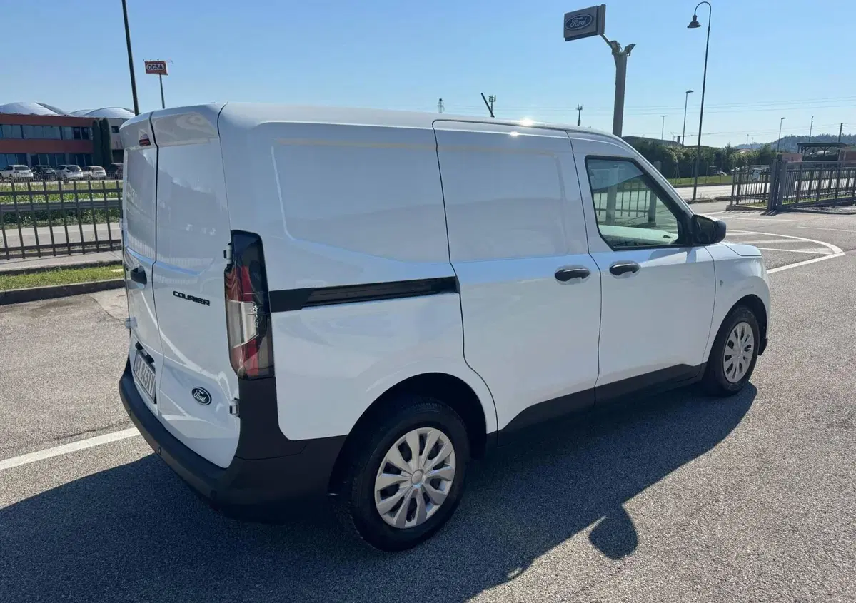 Ford Transit Courier Furgone 1.5 ecoblue 100cv Trend (3)