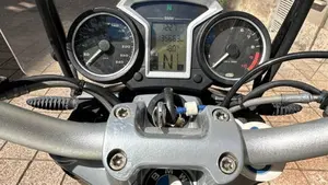 Bmw R 1200 R (2011 - 14)  (3)