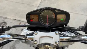 Suzuki GSR 600 (2006 - 11)  (5)