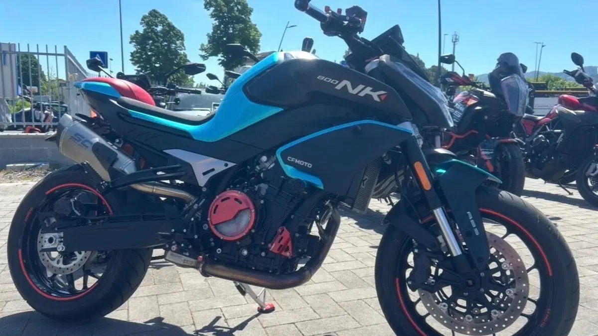 CFMOTO 800NK Advanced (2023 - 26)  (4)