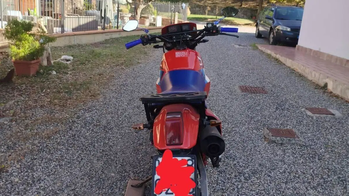Honda   (2)