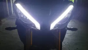 Triumph Speed Triple 1200 RS (2021 - 24)  (10)
