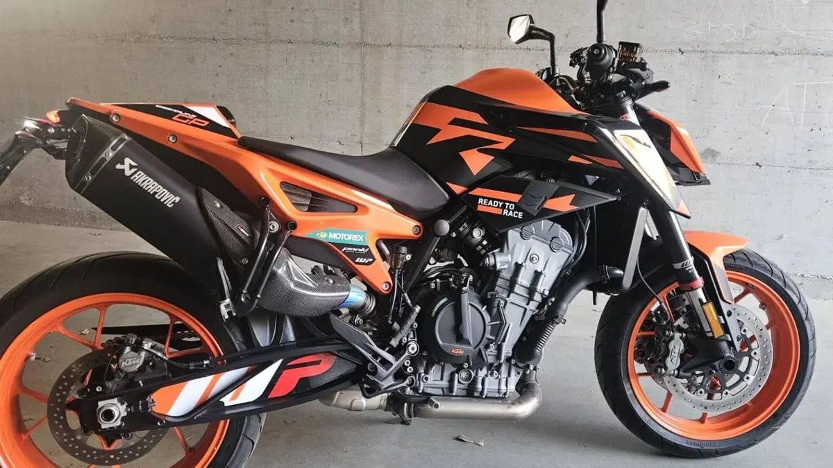 KTM 890 Duke GP (2022 - 23)  (3)