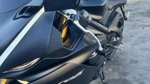 Yamaha YZF R6 (2017 - 20)  (4)
