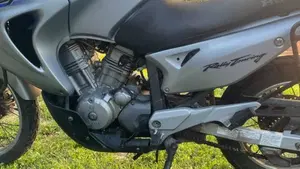 Honda Transalp XL 650V (2000 - 04)  (5)
