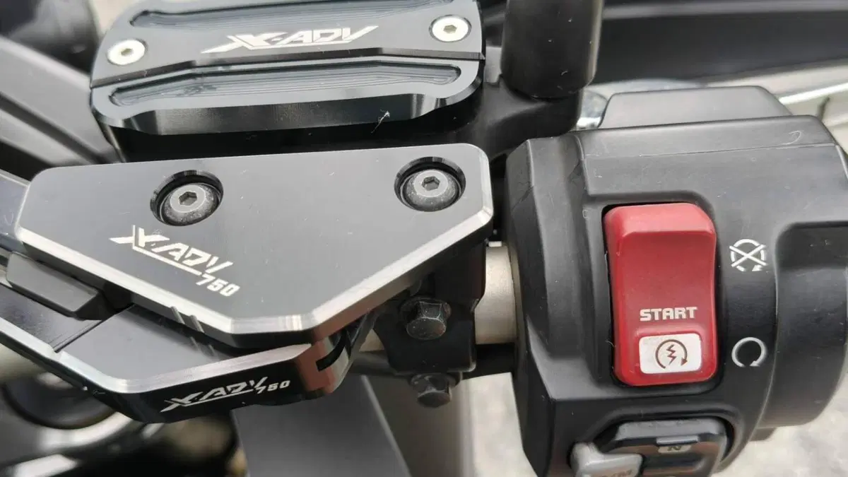 Honda X-ADV 750 DCT Gravel (2021 - 24)  (10)