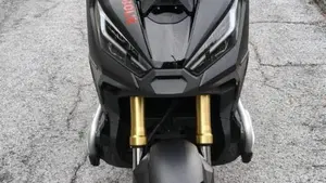 Honda X-ADV 750 DCT Gravel (2021 - 24)  (2)