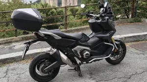 Honda X-ADV 750 DCT Gravel (2021 - 24)  (6)