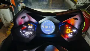 Kymco AK 550 (2017 - 19)  (2)