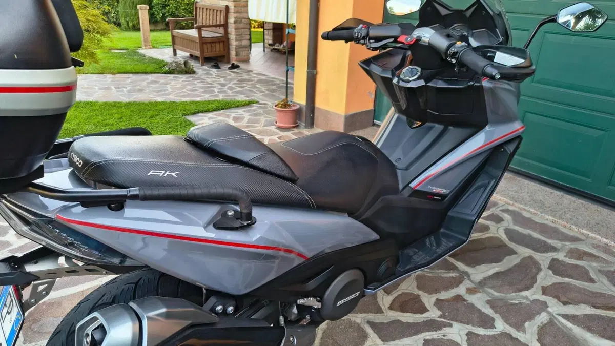 Kymco AK 550 (2017 - 19)  (8)