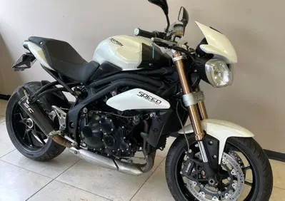 Triumph Speed Triple 1050 (2011 - 13) - Annuncio 10123880