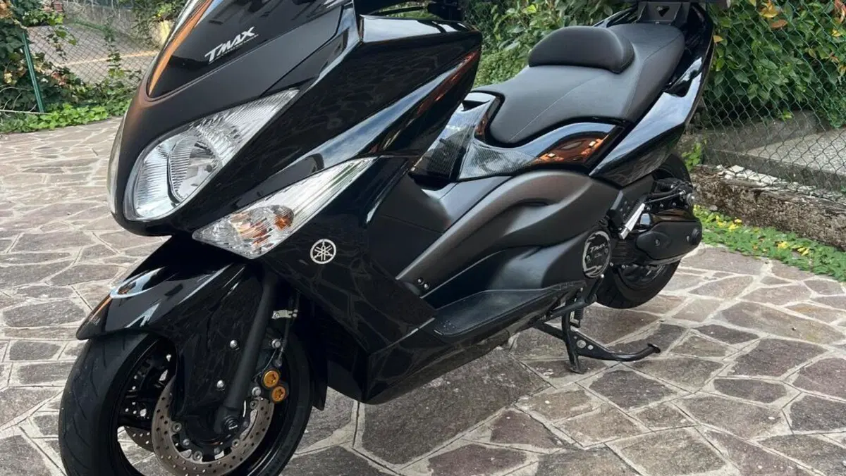 Yamaha T-Max 500 White Max (2010 - 11) 