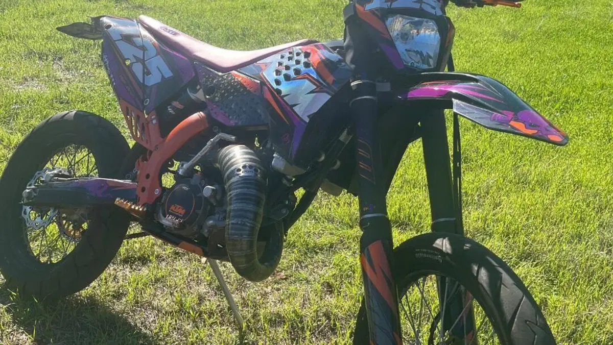KTM 125 EXC (2010)  (3)