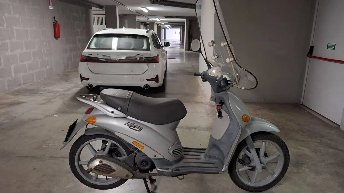 Piaggio Liberty 50 4T (2002 - 03)  (6)