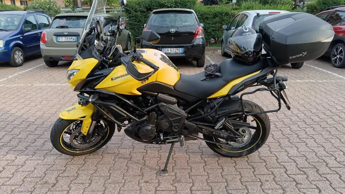 Kawasaki Versys 650 ABS (2015 - 16)  (2)