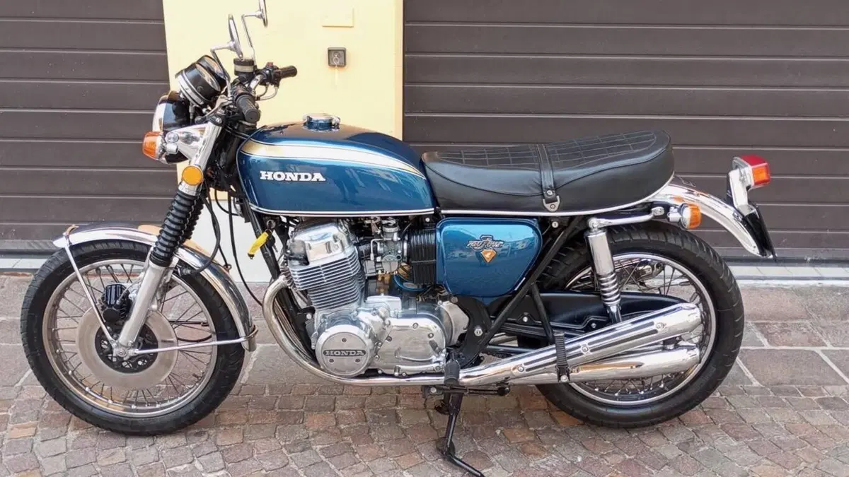 Honda   (2)
