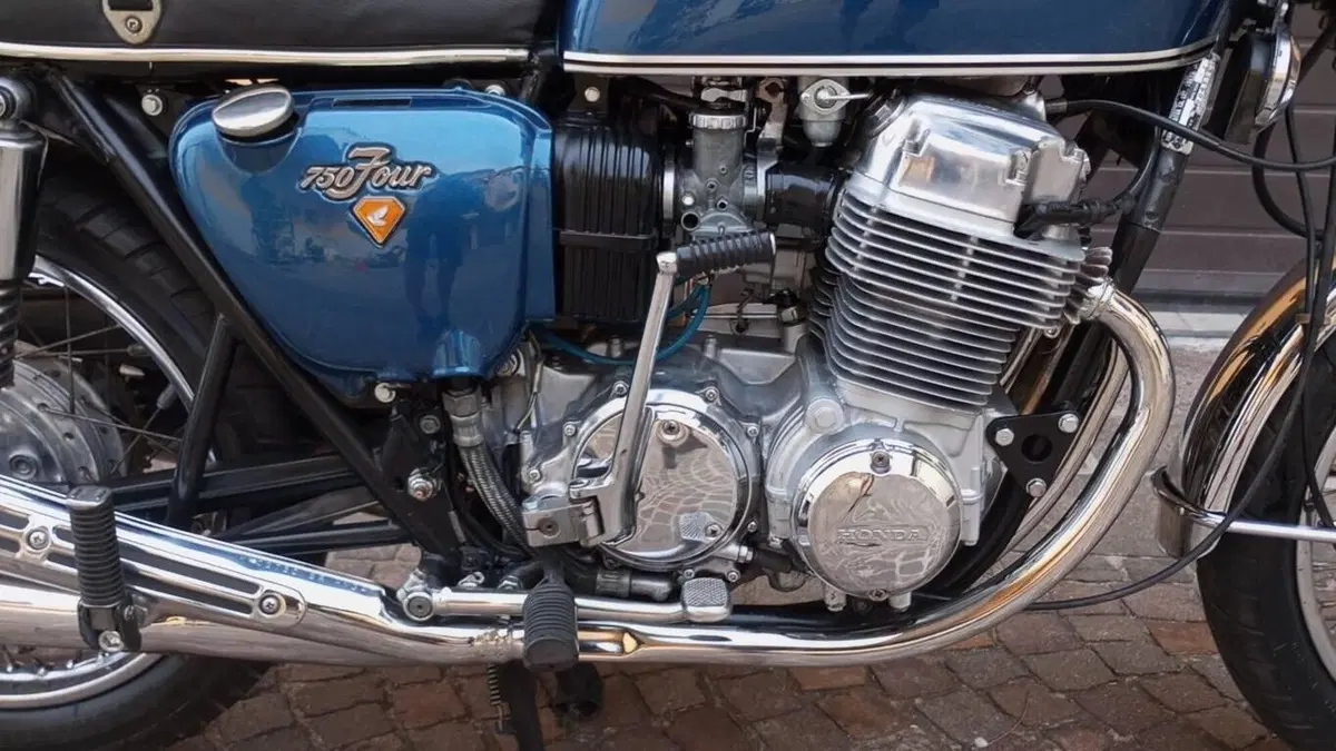 Honda   (4)