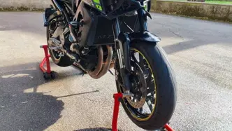 Yamaha MT-09 (2017 - 20) usata