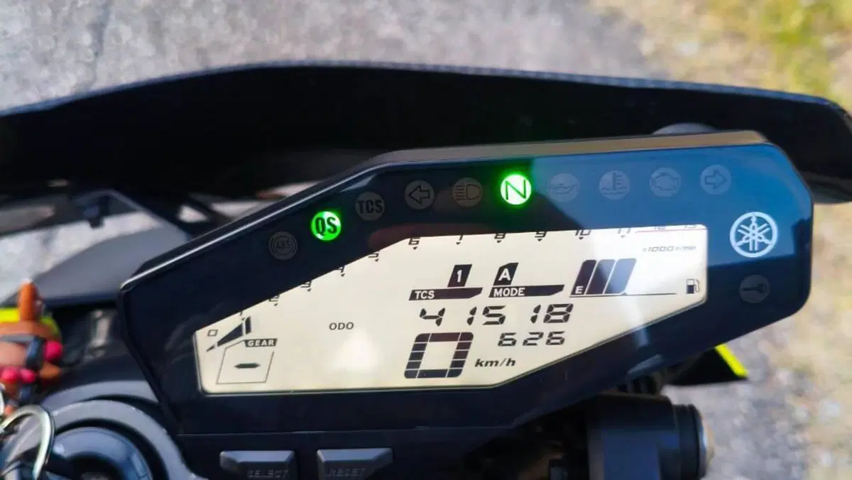 Yamaha MT-09 (2017 - 20)  (14)
