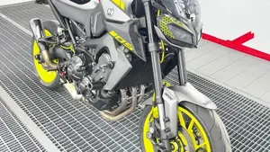 Yamaha MT-09 (2017 - 20)  (3)