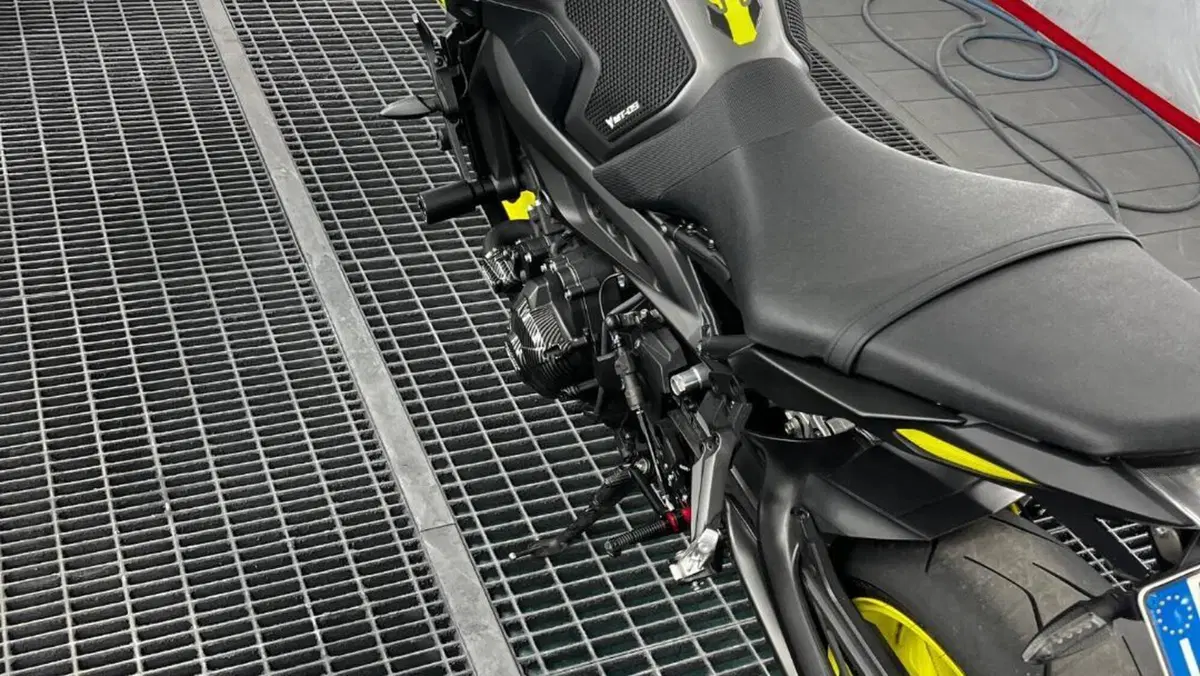 Yamaha MT-09 (2017 - 20)  (6)