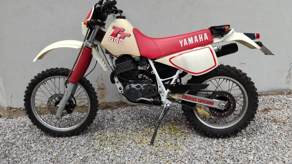 Yamaha   (2)