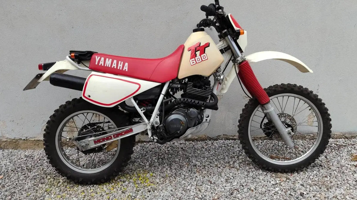 Yamaha   (3)
