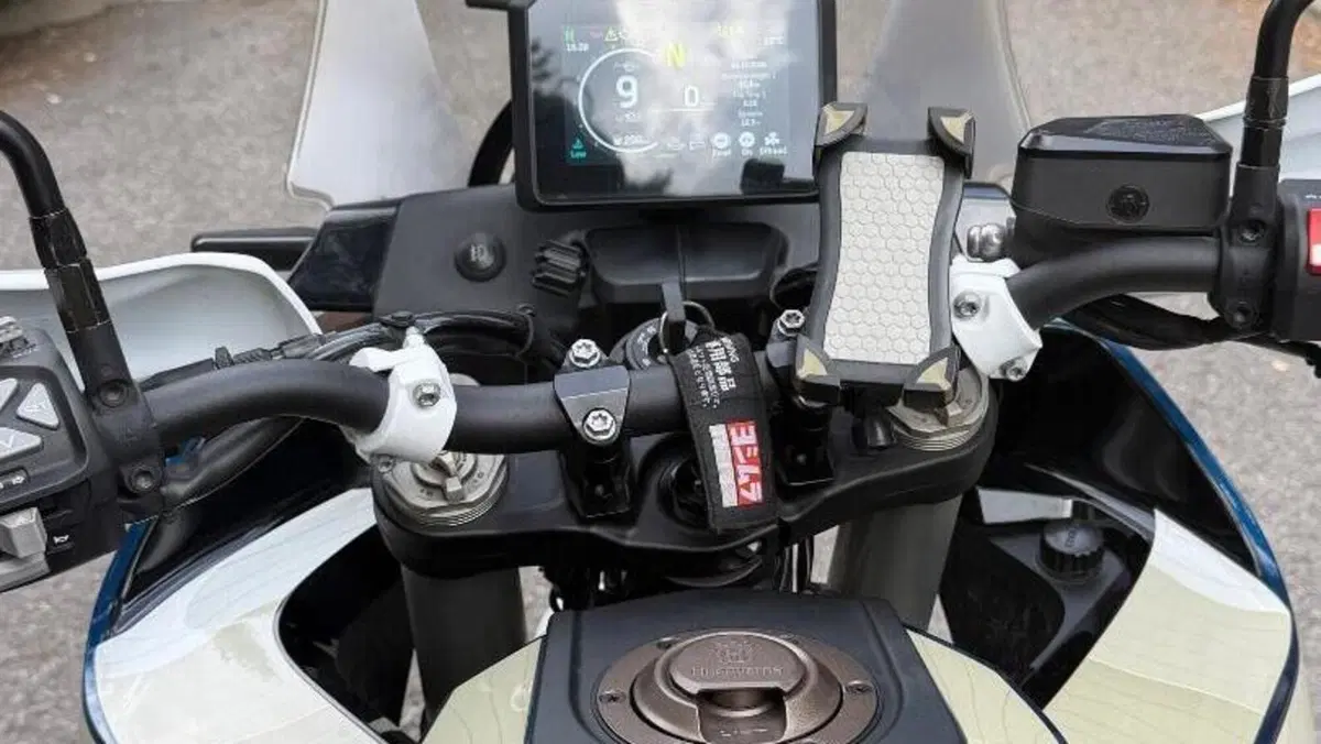 Husqvarna Norden 901 Expedition (2023 - 24)  (10)