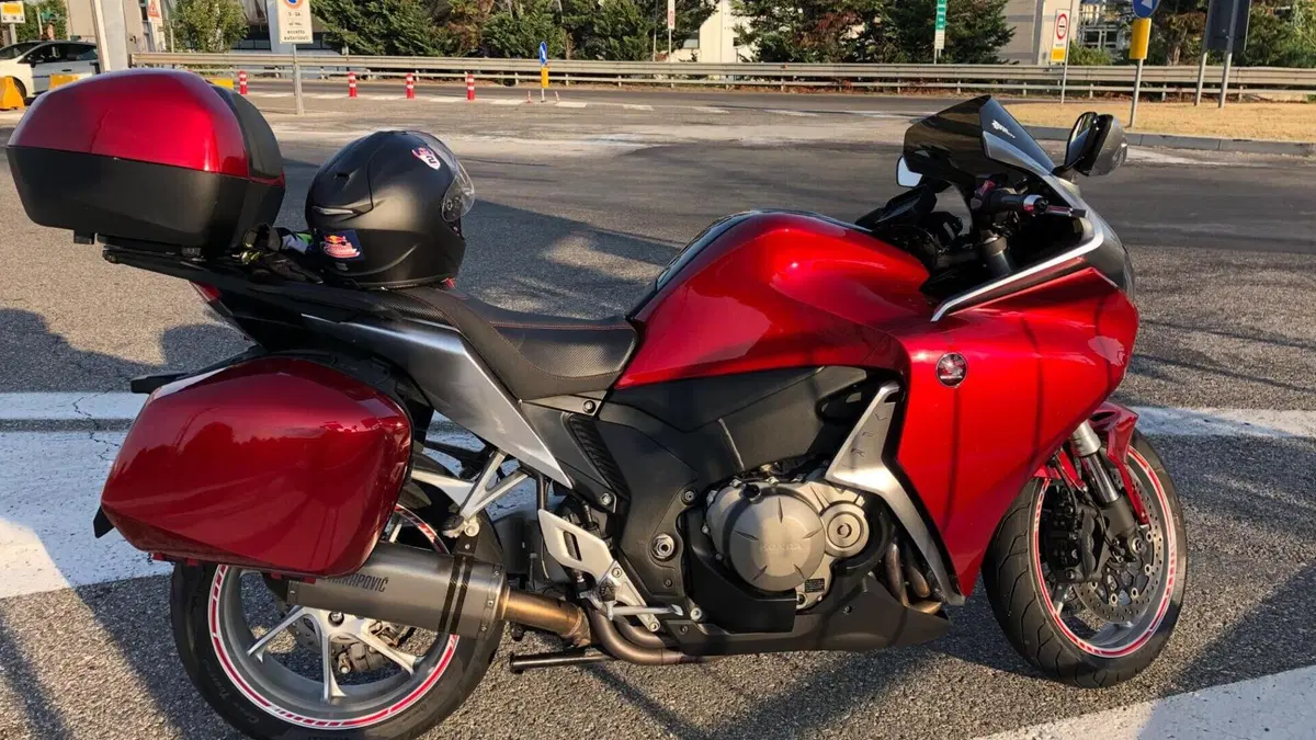 Honda VFR 1200 F ABS (2009 - 16) 