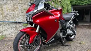 Honda VFR 1200 F ABS (2009 - 16)  (6)