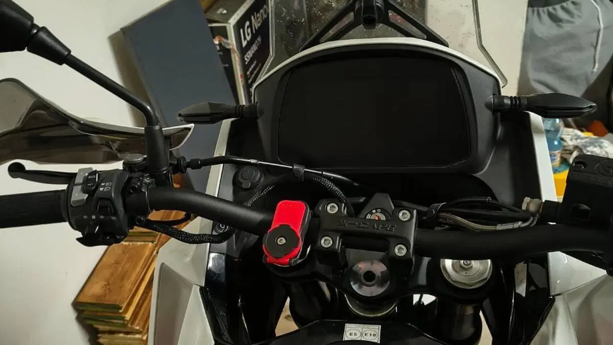 Moto Morini X-Cape 650 (2021 - 26)  (3)