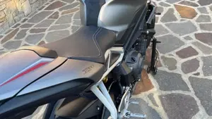 Triumph Street Triple RS (2017 - 19)  (10)