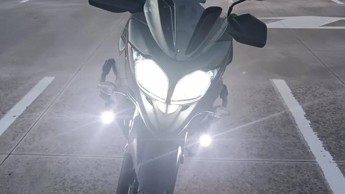 Suzuki V-Strom 650 ABS (2011 - 17)  (4)